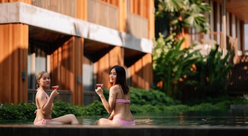 Riverton Hotel Samut Songkhram Exterior photo